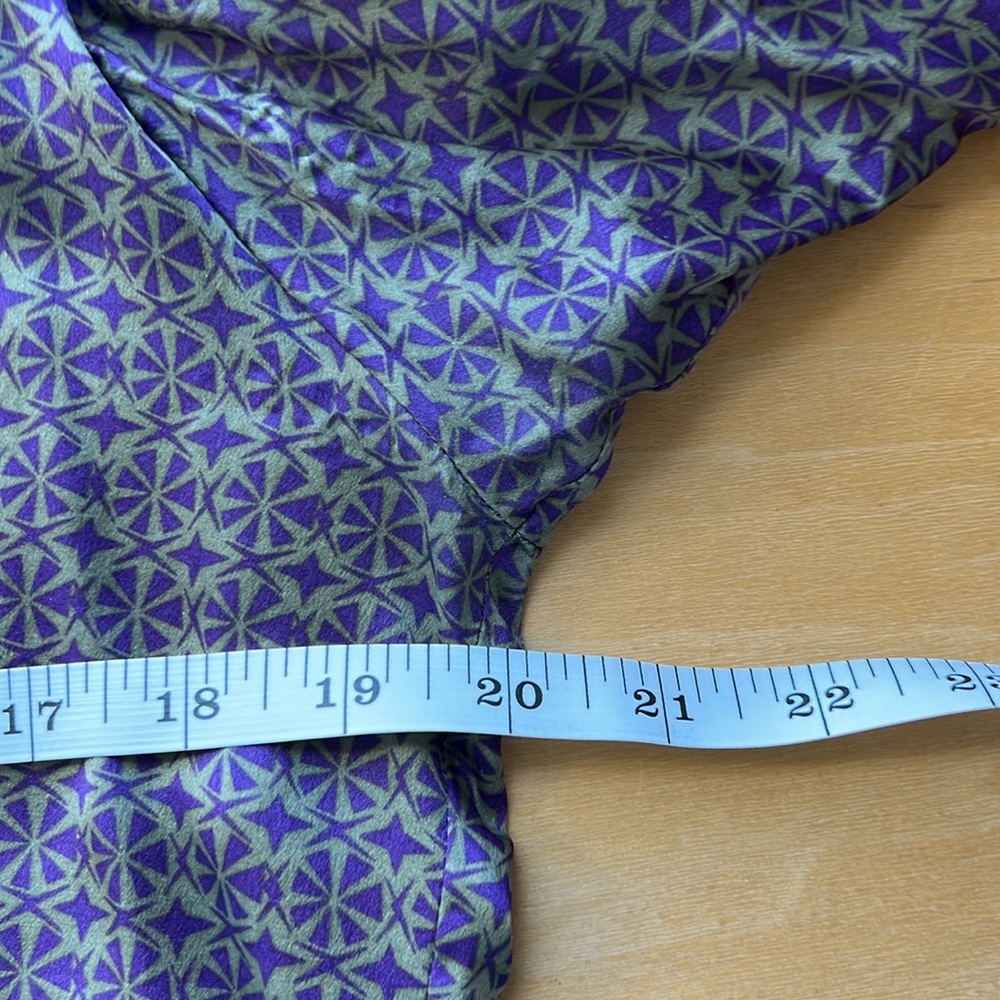 Cabi purple silk button up tunic - Picture 3 of 3